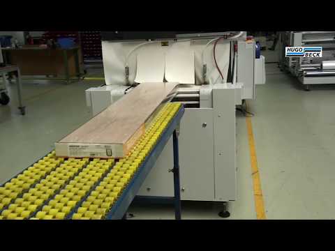 Bodenpaneele in einer Beutel- und Schrumpfverpackung