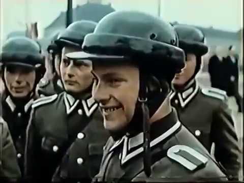 NVA Parade 1.  Mai 1956 in Berlin