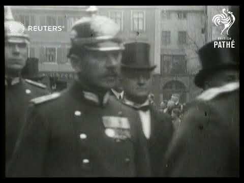 GERMANY: Funeral of Cosiwa Wagner at Bayreuth (1930)