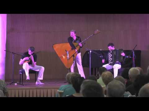 Trio Voronezh "Tchastushka" A. Zigankov