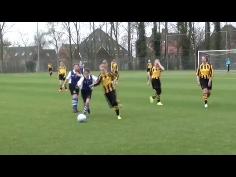 Voetbal: Koedijk MD2  - ADO'20 MD1 (02-04-2016)