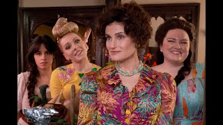 First Look at Idina Menzel in Cinderella!