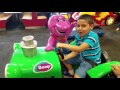 Chuck E Cheese Barney Ride