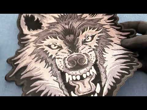 Wolf Iron On Patch PL7120