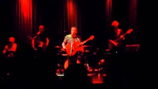 Peter Combe - Wash Your Face In Orange Juice (Mr Clicketty Cane) [LIVE]