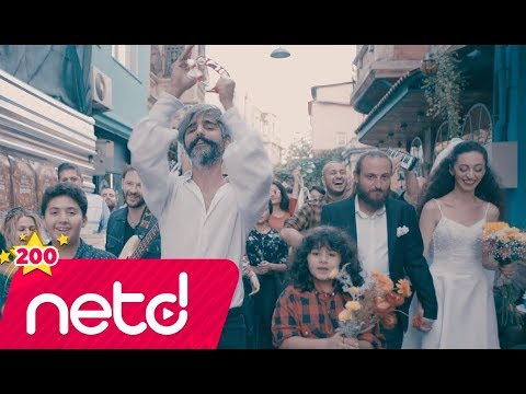 Manuş Baba - Eteği Belinde