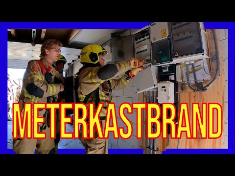Meterkast brand - VOLUNTEERS DUTCH FIREFIGHTERS -