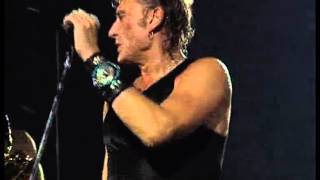 Johnny Hallyday chante &quot;J&#39;ai tout donné&quot;