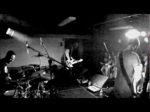 Calibre (1/2 Cover/.calibre) - by QUIET - at theQUIETtapes - Rock monsieur 2012