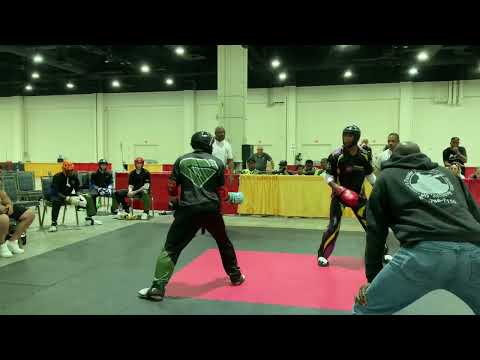 Luis Nuñez vs Bailey Murphy