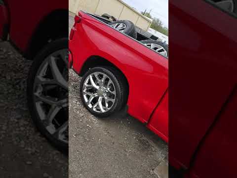 24 24s chrome snowflake replica rims tires brand new Chevy Silverado 4x4 Ulohos Indianapolis Indiana