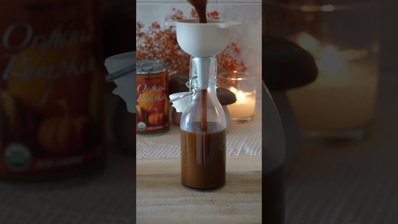 Pumpkin spice latte season 🎃☕ #proveg #veganrecipes