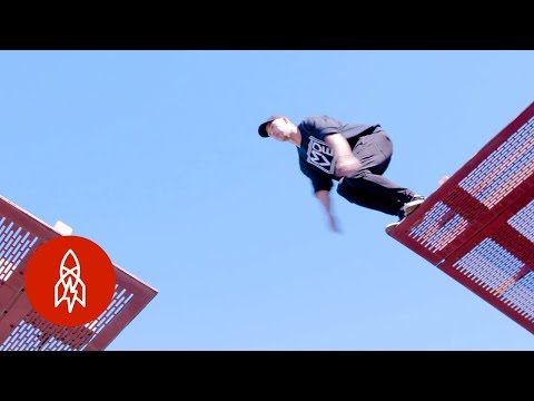 跑酷讓我戰勝恐懼！ (I Beat Fear Through Parkour)