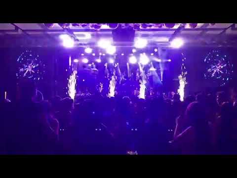 TODO EL MUNDO NECESITA UN BESO -Las Extrellas Orquesta