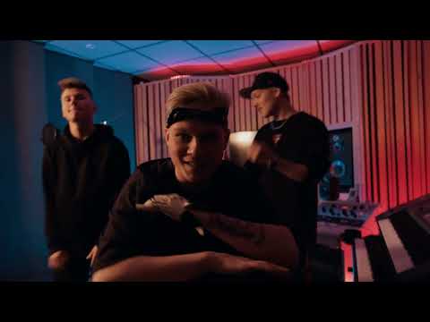 RONTTI - Tunteisiin (MUSIIKKIVIDEO)