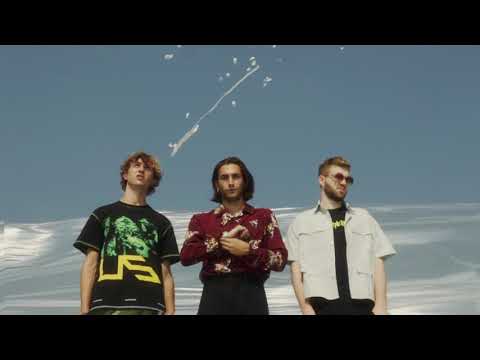 TAURO BOYS - DIECI RAGAZZE (OFFICIAL VIDEO)