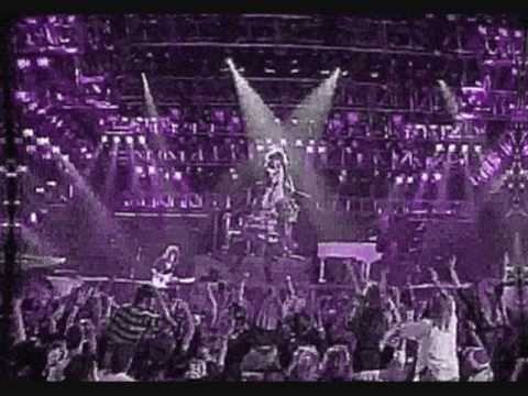 8-Bit Bon Jovi: Living On A Prayer