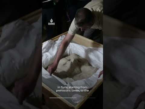 France returns Syrian artefacts it’s held since civil war | AJ #shorts