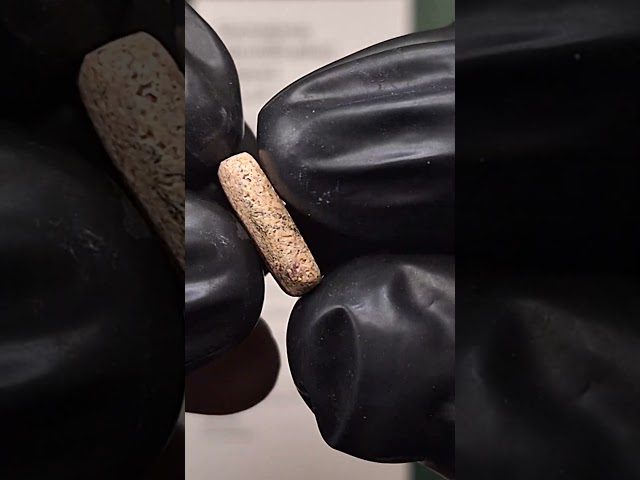 حجر بولدر اوبال طبيعي مفحوص و موثق بشهادة مختبر