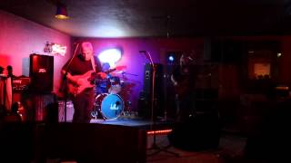 Guitar Idol Contestant Bill Chase soloing to Eric Clapton's "Cocaine"