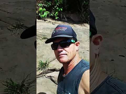 Éu mostrando as belezas do rio Araguaia Aragarças Goiás 