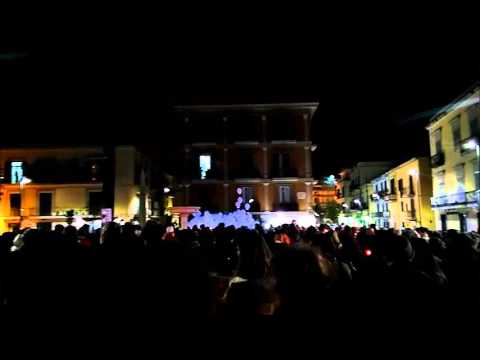 Pozzuoli, fiaccolta per Carla Caiazzo vittima della follia