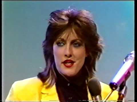 Katrina and the Waves interview