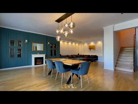 [VIDEO] 3 Bedroom Duplex with Park Views | Pet Friendly | Parking + Storage — Video