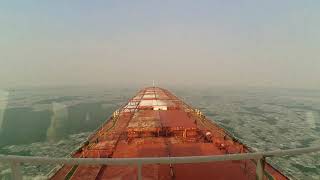 preview picture of video 'Timelapse video approaching Shanhaiguan S/Y through ice!'