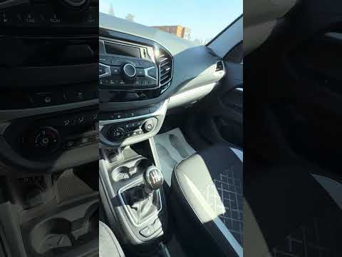 фото lada (ваз)  vesta cross i 0