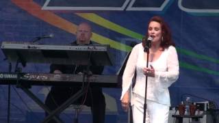 Sheena Easton - For Your Eyes Only - Market Days 2012