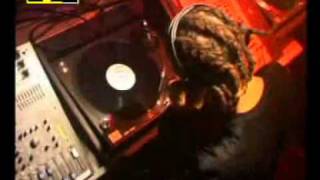 Roni Size dynamite & tali 2002.05.01 ive@sheffield.avi