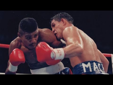 Felix Trinidad vs Hector Camacho Full Highlights - Boxing