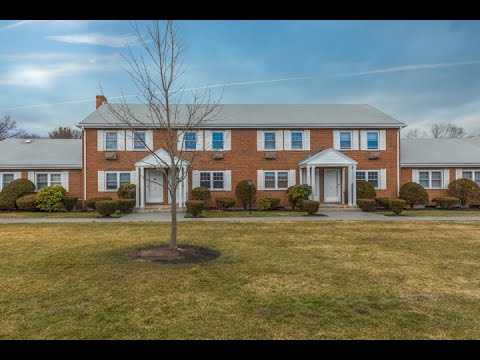 18 Emerson Gardens Road, Lexington MA - Monte Marrocco - Tel 781-799-0666