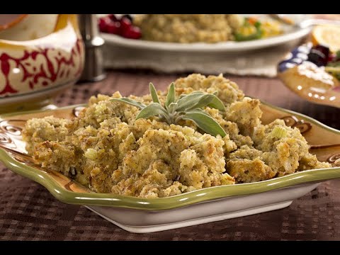 How to Make Buttermilk Cornbread Dressing  Workshop 2020