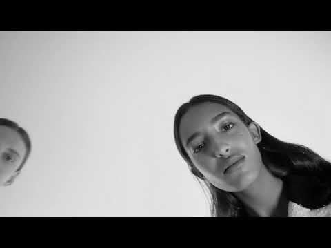 Esprit de Gabrielle | CHANEL J12 EN 12 CHAPITRES