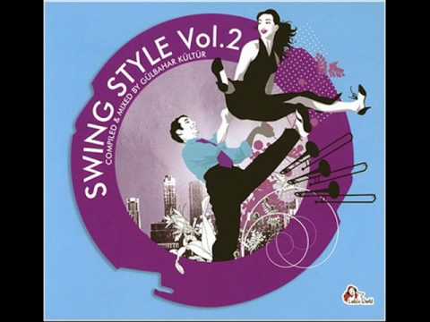 Swing Republic feat. Nat King Cole - Lover Come Back To Me.wmv