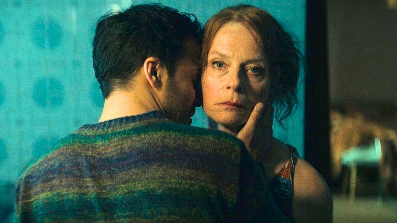 ELA não LEU o CONTRATO. Agora ELA tem 68 anos ANTES TINHA apenas 30.