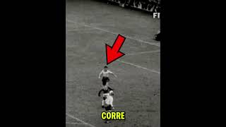 Assim que Pelé fez o GOL MAIS BONITO NA HISTÓRIA DA COPA DO MUNDO😱