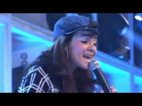 Mc Bruninha " Curtindo o som do batidão"