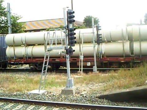 NR14 DL46  on Freight