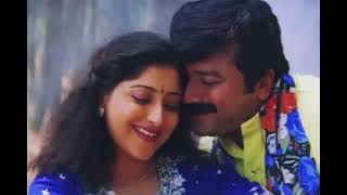 Download lagu kodamanjin thazhvarayil♥️ mp3