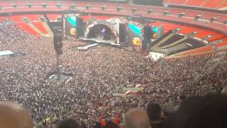 ACDC intro Rock or Bust Live @ Wembley  4/7/15
