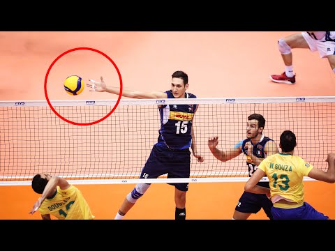 TOP 20 Most Powerful Blocks in Volleyball History !!!