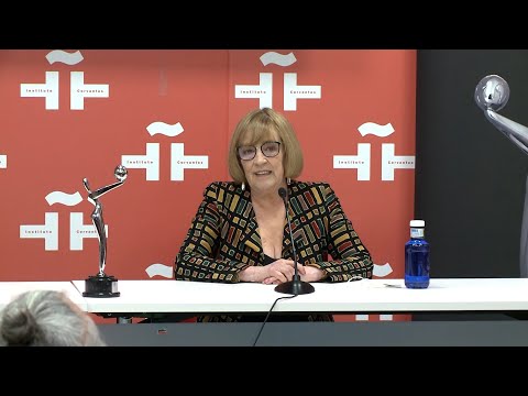 Carmen Maura, Platino de Honor, recuerda sus trabajos con Almodóvar