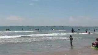 preview picture of video 'International Surfing Day 08'