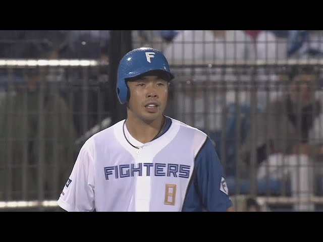 【8回裏】ダメ押しの追加点!! ファイターズ・近藤健介 ライトへ2点タイムリー3ベースヒット!! 2022年7月14日 北海道日本ハムファイターズ 対 東北楽天ゴールデンイーグルス