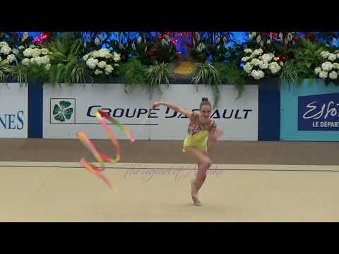 Anna KELMAN (BUL) ribbon - 2018 Corbeil junior AA