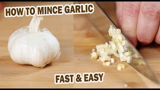 How to Mince Garlic  | The ONLY tutorial you’ll ever need!