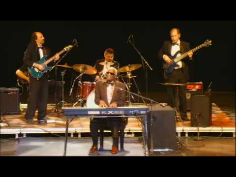 What I'd say - Ray Charles live at the Olympia